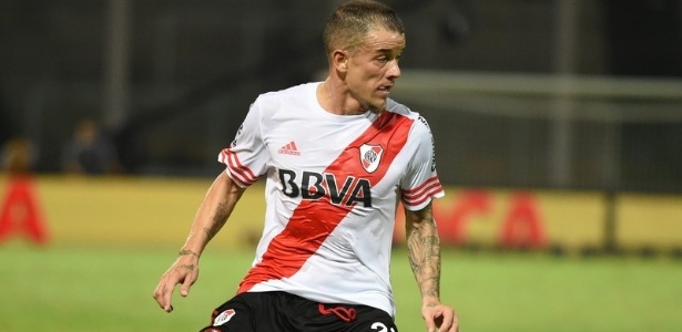 D´Alessandro avaliou as diferenças entre o futebol brasileiro e argentino - Reprodução/Site oficial River Plate