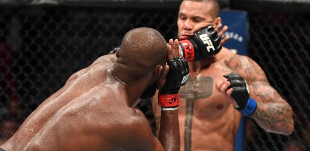 UFC 239 | Jones vence 'Marreta' por decisão dividida