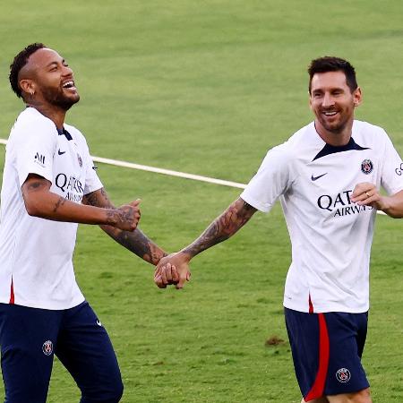 Neymar e Messi, durante treino do PSG - REUTERS/Ronen Zvulun