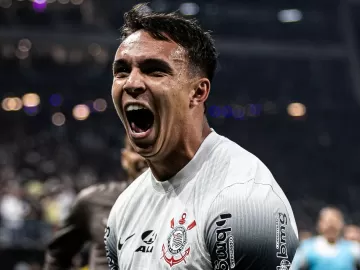 Ufa! Corinthians bate Vitória com gol no finzinho e respira mais aliviado