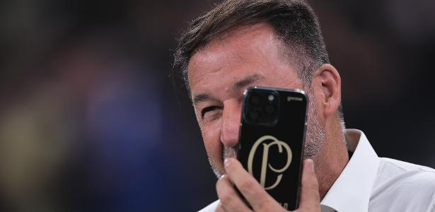 Corinthians toma medidas de segurança para evitar interferência policial no CT.