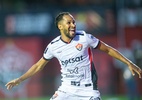 Vitória bate o Bragantino e devolve o Corinthians para o Z4 do Brasileirão - Jhony Pinho/AGIF