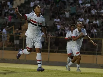 São Paulo atropela Picos na Copinha com novo show de atacante ex-Palmeiras