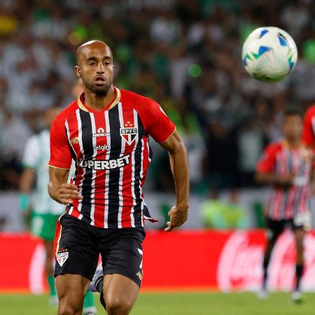 Lucas Moura volta ao time titular do São Paulo contra o Mirassol Lucas Moura volta ao time titular do São Paulo contra o Mirassol