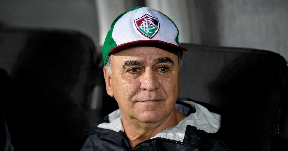 Marcelo Oliveira comanda o Fluminense contra o Nacional