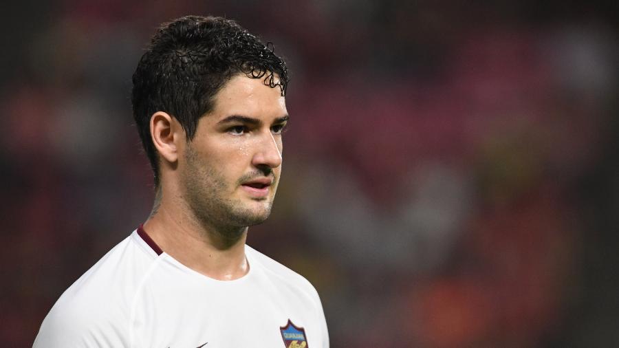 O atacante Alexandre Pato acertou a volta ao São Paulo - Masashi Hara/Getty Images