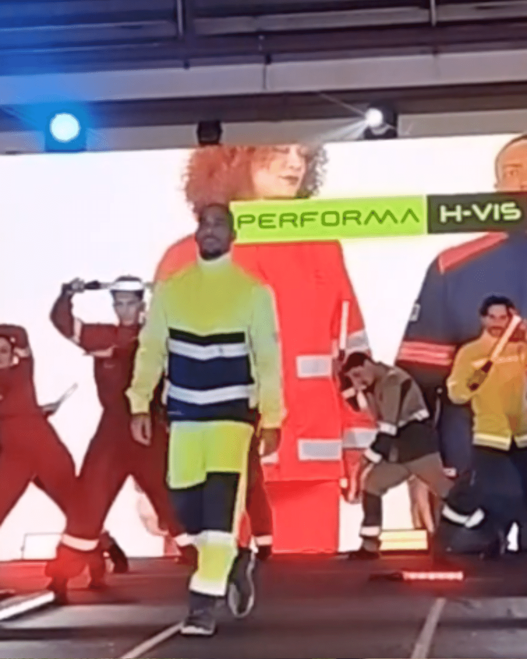 ?Fashion Week da Segurança?? Feira em SP ganha performance e desfile de uniformes de proteção - undefined