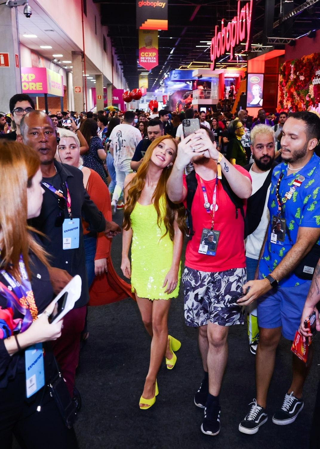 Marina Ruy Barbosa causou tumulto na CCXP ao andar pelos corredores do evento - Manuela Scarpa/Brazil News