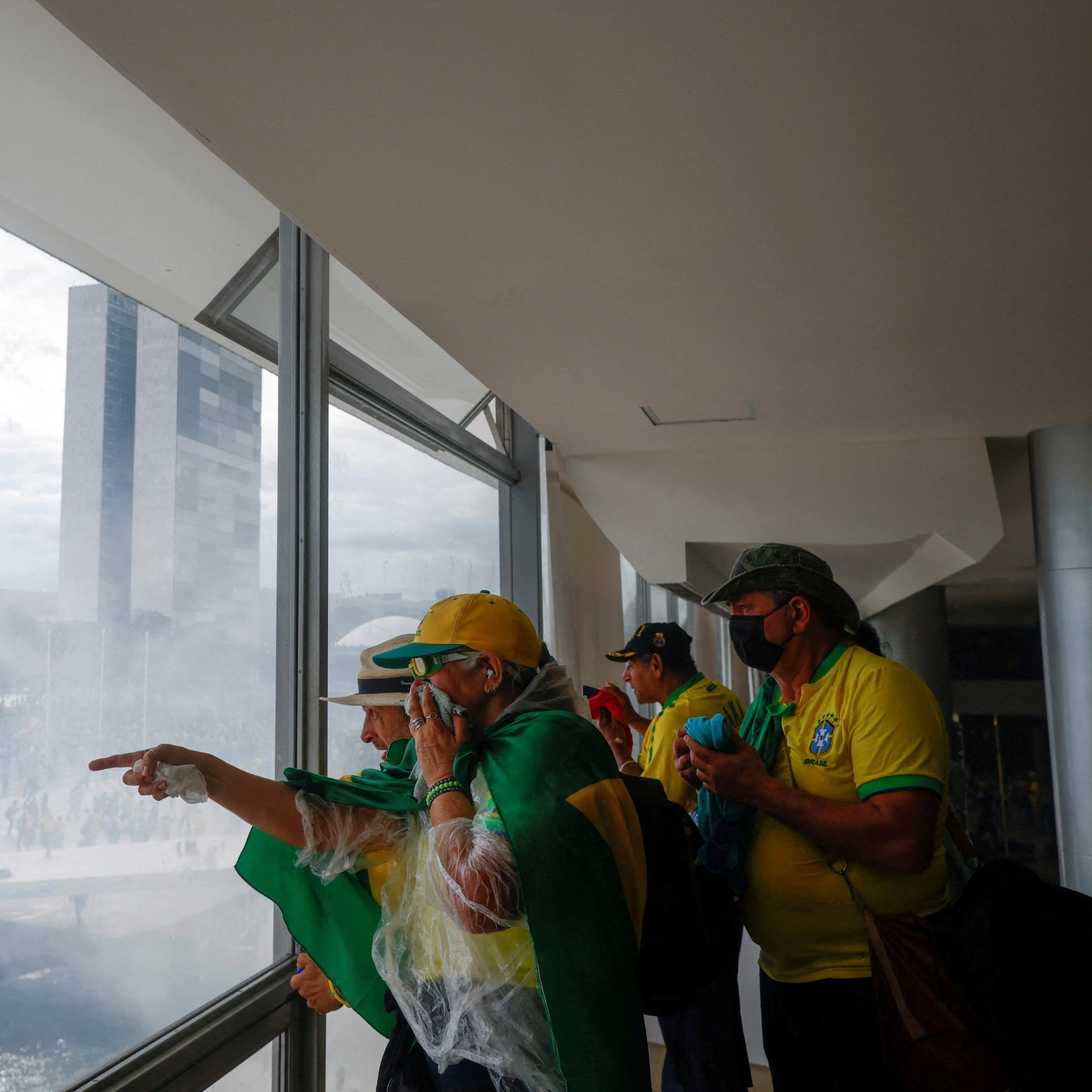 Veja as táticas usadas por bolsonaristas no Telegram para burlar a Justiça  - 02/11/2022 - Bolsonaristas - Fotografia - Folha de S.Paulo