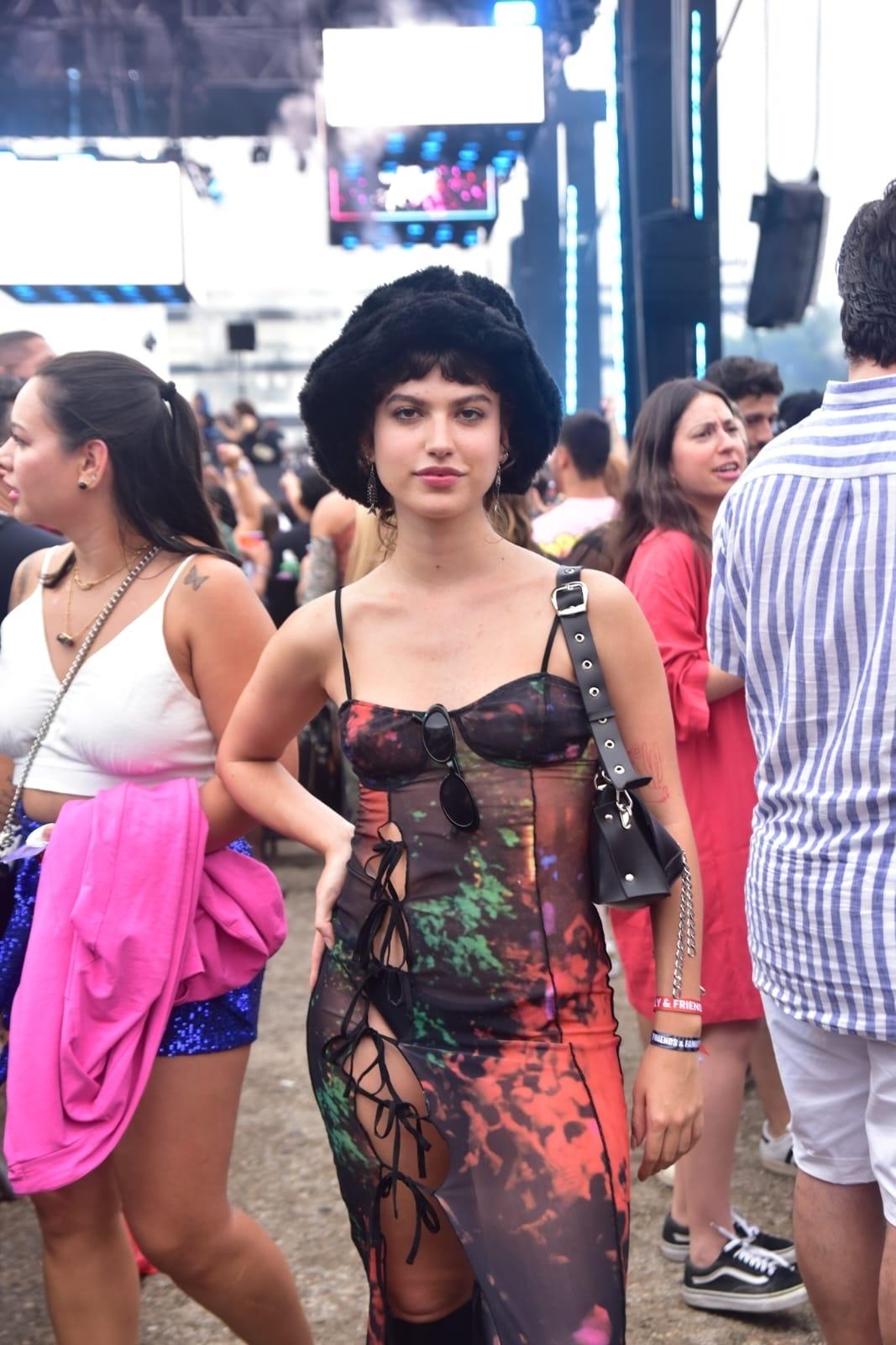 Giovanna Grigio no Ensaio da Anitta em São Paulo - Leo Franco / AgNews