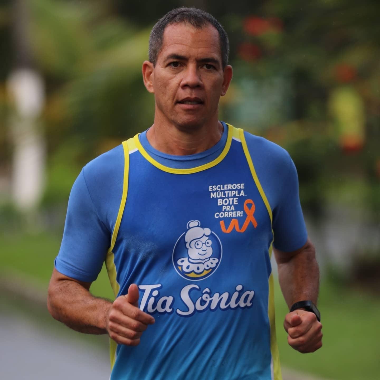 Agenor Netto começou a correr após ser diagnosticado com esclerose múltipla - Arquivo pessoal