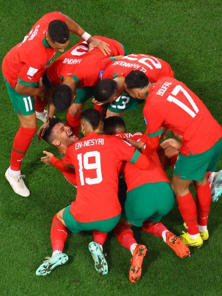 Jogadores do Marrocos comemoram gol sobre a Croácia na Copa - REUTERS/Fabrizio Bensch