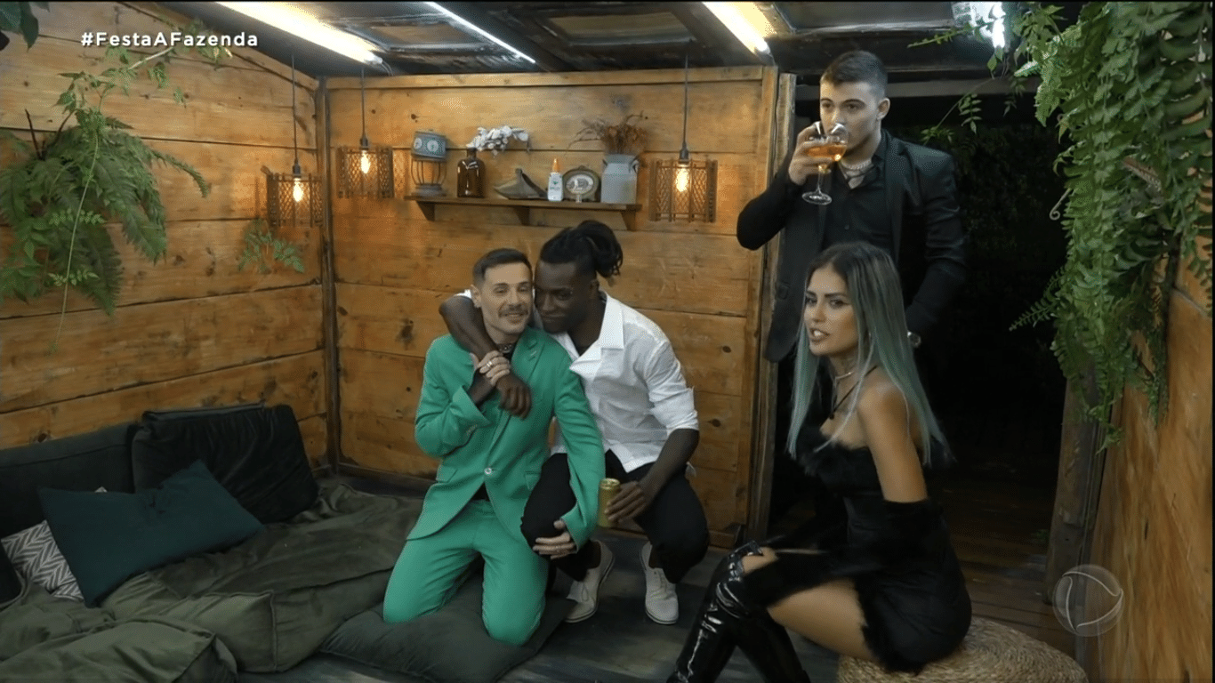 A Fazenda 2022: Grupo B se emociona na casinha da árvore - Reprodução/PlayPlus