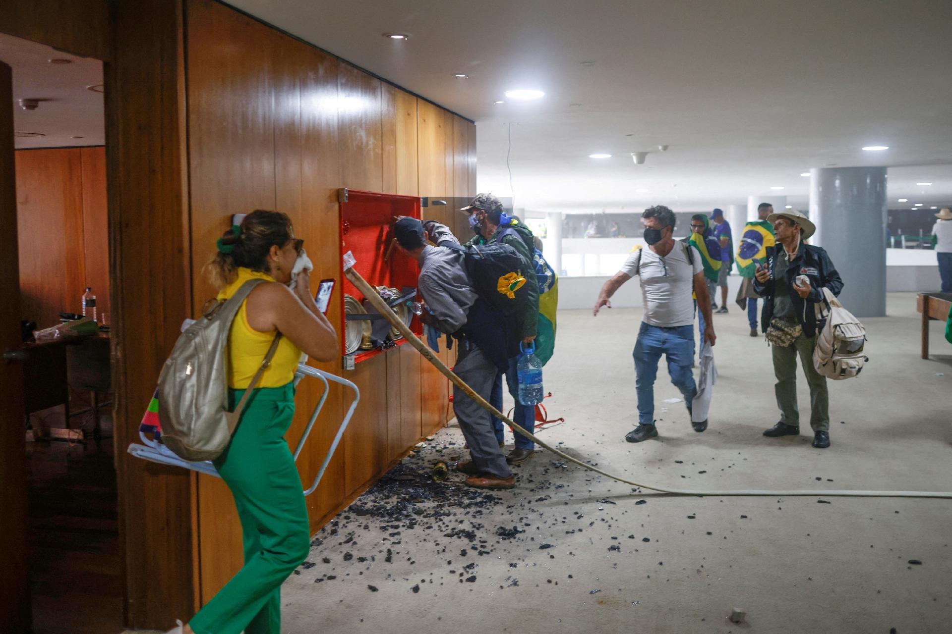 Terrorismo em Brasília - Reuters