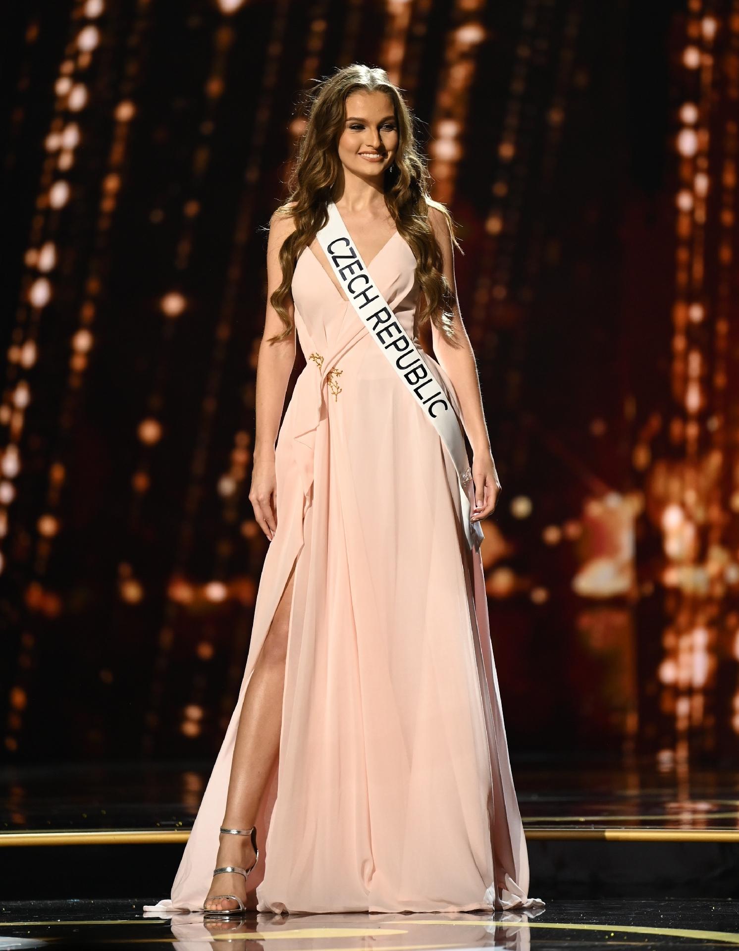 Sára Mikulenková, Miss Universo República Tcheca 2022 - BENJAMIN ASKINAS/ Miss Universe Organization/ Divulgação 