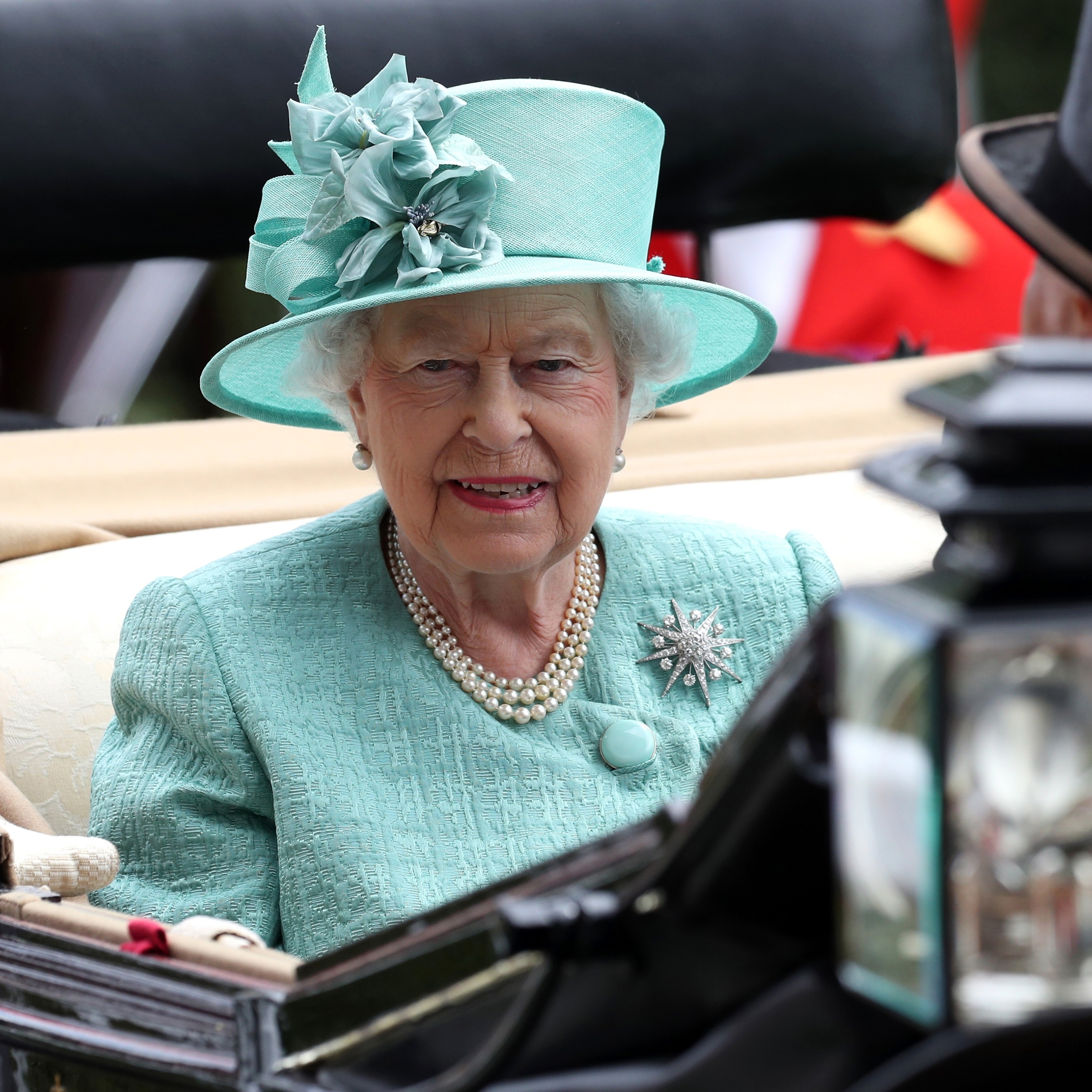 Rainha Elizabeth II – Cidadã Joseense – Pró-Memória