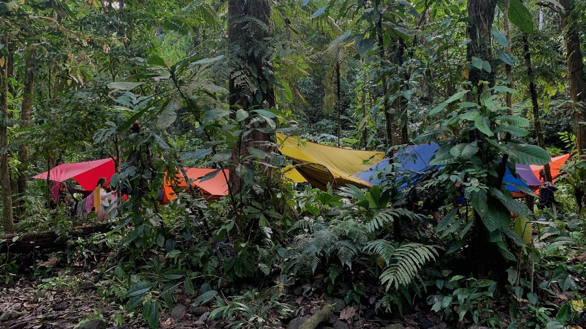 Acampamento durante jornada pelo Tapón del Darién - Rick Morales/Jungle Treks