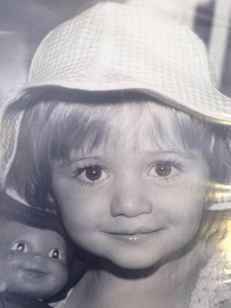 Camila Rocha, 44, jornalista e escrita, superou bullying da fissura labial - Arquivo pessoal - Arquivo pessoal