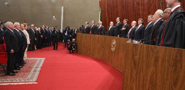 Ex-presidentes Temer, Lula, Sarney e Dilma na posse de Moraes no TSE
