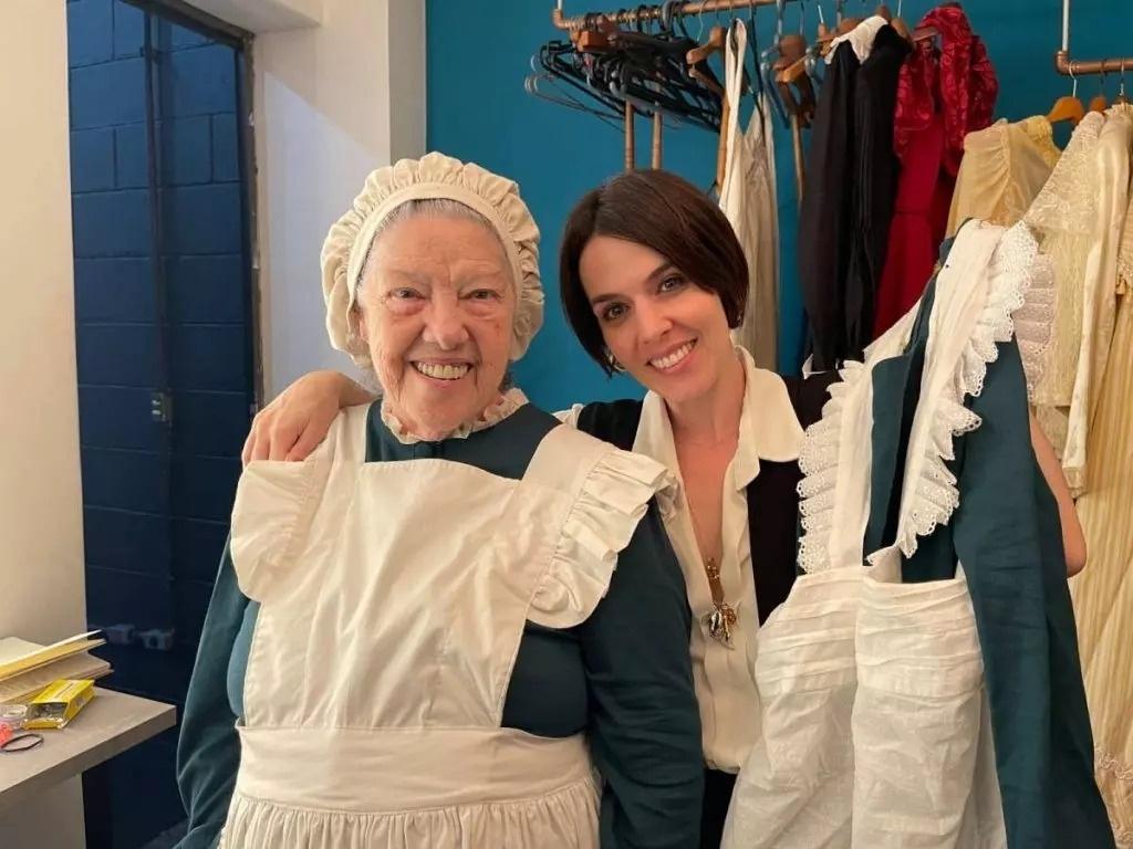 Neusa Maria Faro nos bastidores da peça 'Gaslight - Uma Relação Tóxica' - Reprodução/Arquivo Pessoal