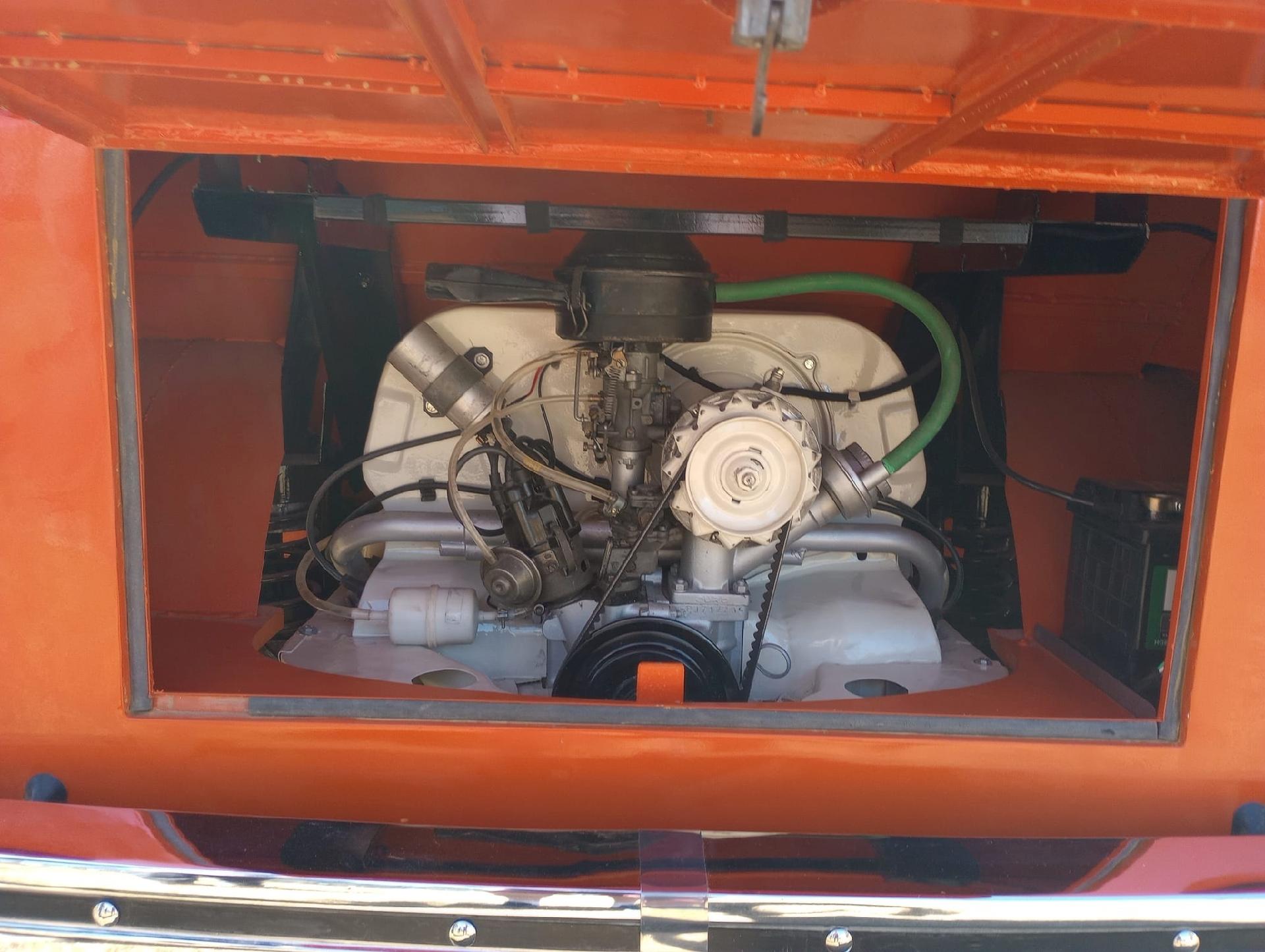 VW Fusca Volkswagen FuscaRok picape cabine dupla quatro portas - Arquivo pessoal