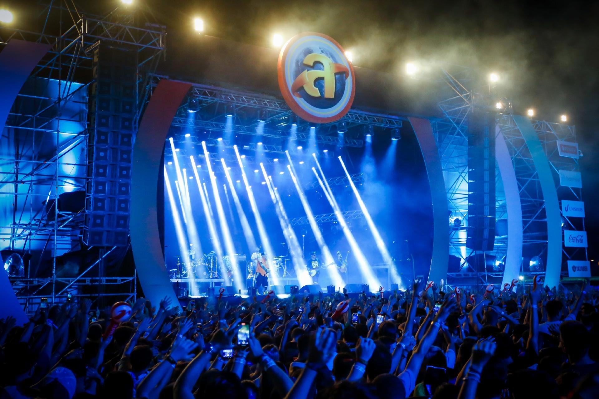 Charlie Brown Jr. durante a 26ª edição do Planeta Atlântida. - Roberto Furtado/Agência Preview