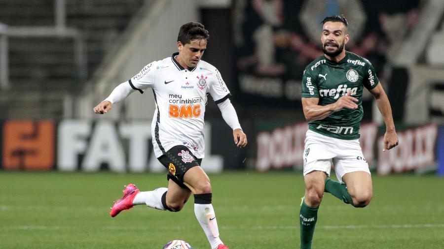 Fagner sofre lesão no tornozelo direito e ainda não defendeu o Timão no Campeonato Brasileiro deste ano - Rodrigo Coca/Agência Corinthians
