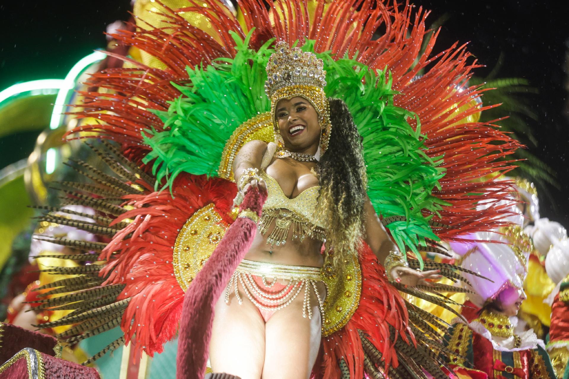 Barroca Zona Sul conta a história dos guaicurus - Ricardo Matsukawa/UOL