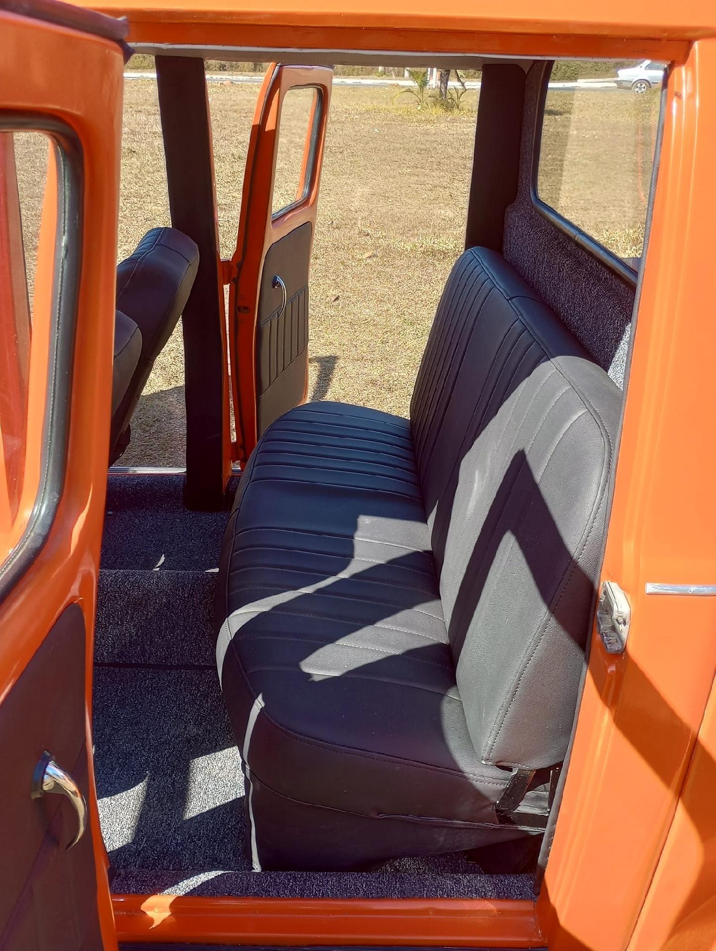 VW Fusca Volkswagen FuscaRok picape cabine dupla quatro portas - Arquivo pessoal