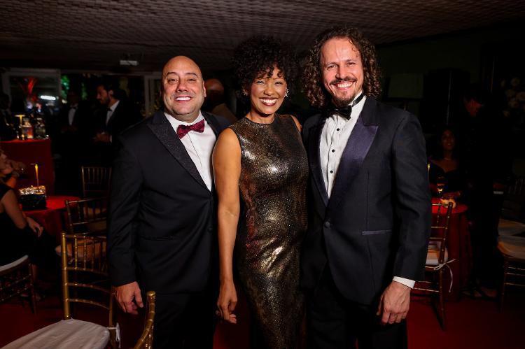Joãozinho King, Isabel Fillardis e Well Aguiar Joãozinho King, Isabel Fillardis e Well Aguiar