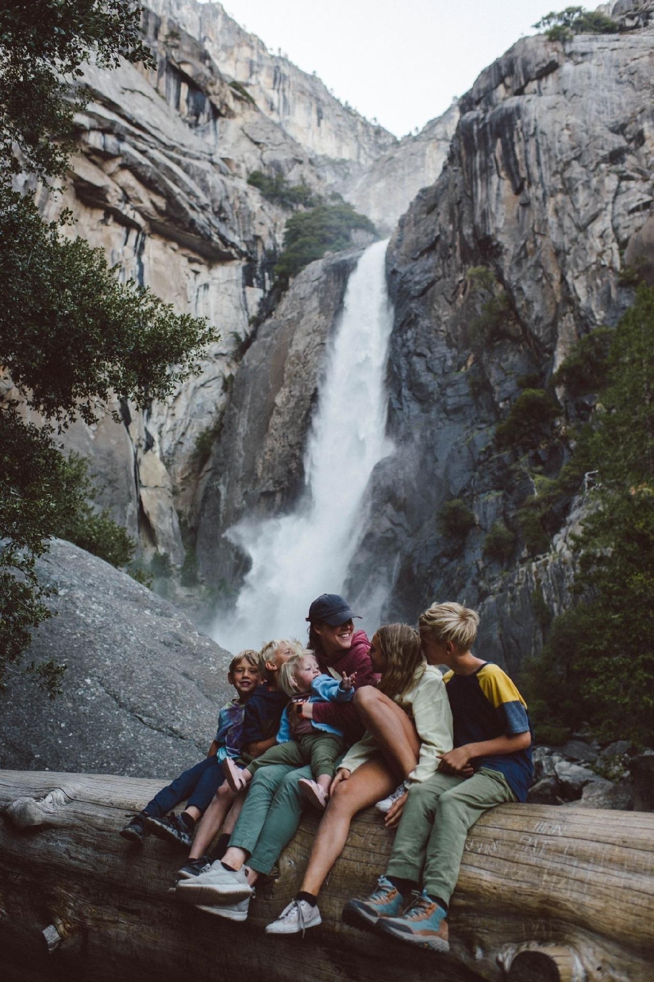 Cascada en el Parque Nacional de Yosemite, California - Archivo personal