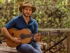 O músico e ator Gabriel Sater é indicado ao Grammy Latino pela segunda vez