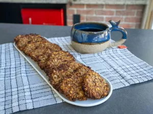 Sem açúcar, este biscoito de aveia é um bom lanche para adultos e crianças