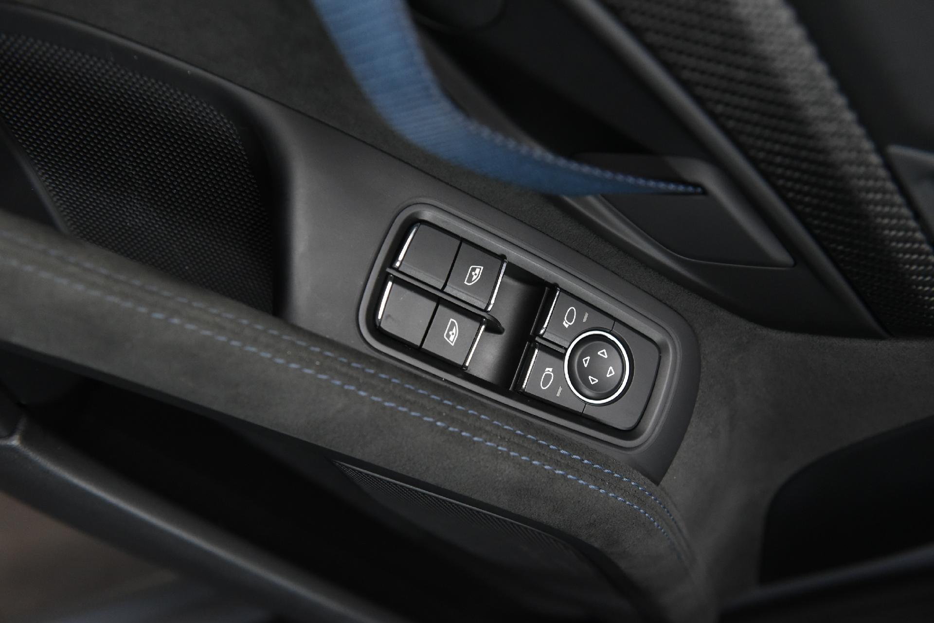 Porsche 718 Cayman GT4 RS - Divulgação