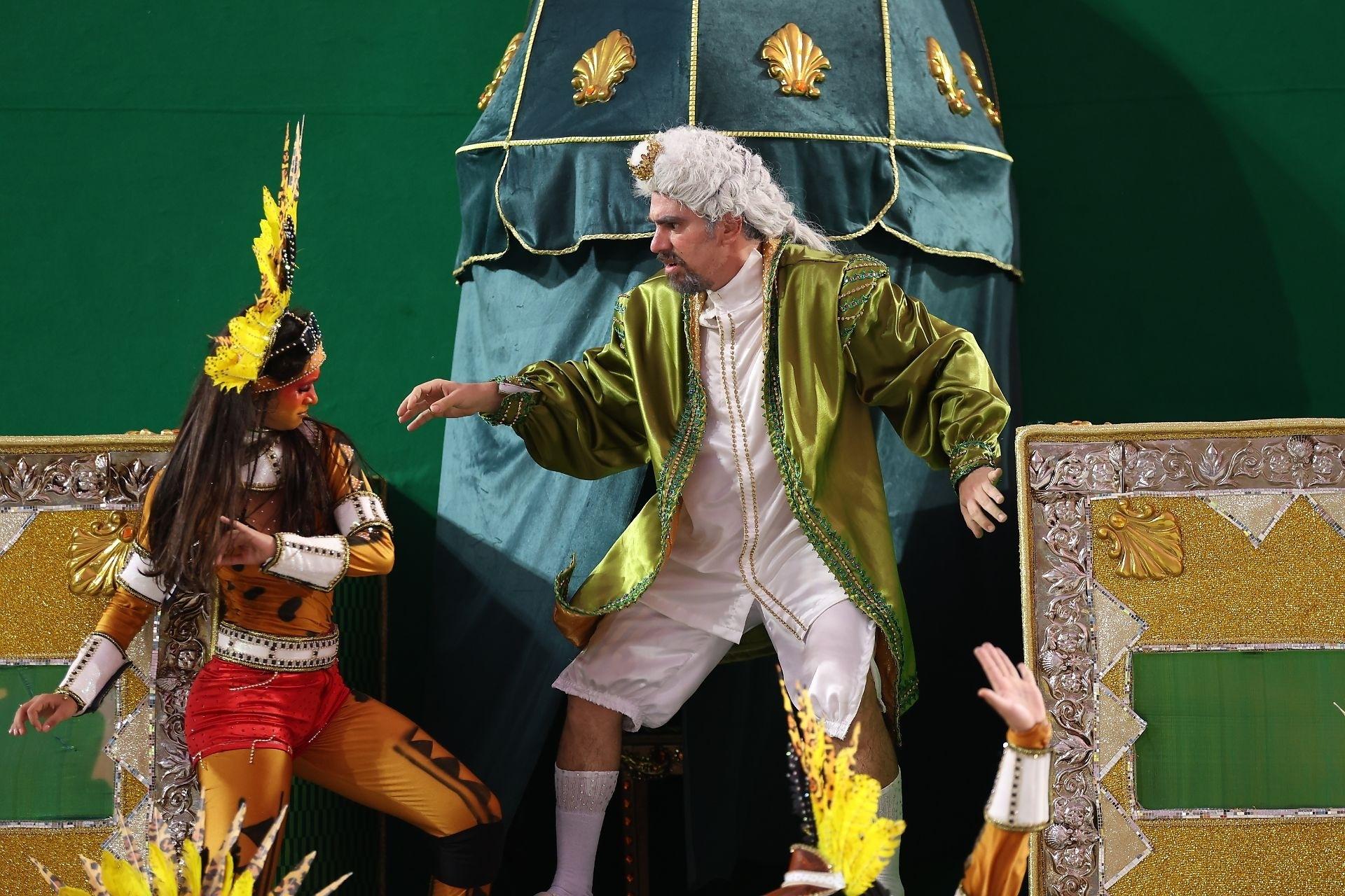 Marcelo Adnet desfila na comissão de frente da São Clemente na Sapucaí - Daniel Pinheiro/AgNews