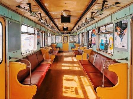 Metrô de Kiev, na Ucrânia, uma das paisagens com um jeitinho de Wes Anderson - ALINA RUDYA/accidentallywesanderson.com