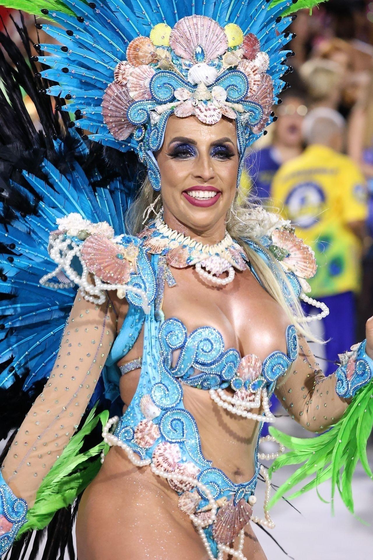 "É onda que vai, é onda que vem. Serei a Baía de Todos os Santos a se mirar no samba da minha Terra" foi o enredo escolhido - Daniel Pinheiro/AgNews