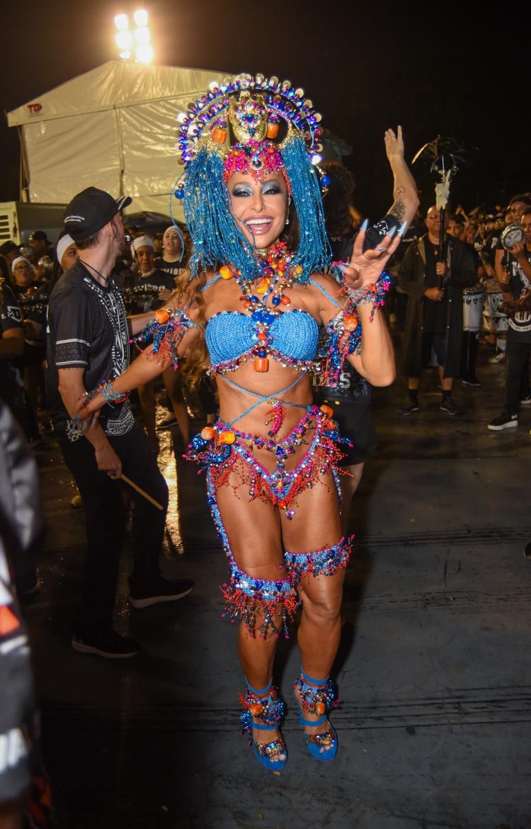 Sabrina Sato no ensaio técnico da Gaviões da Fiel Sabrina Sato no ensaio técnico da Gaviões da Fiel