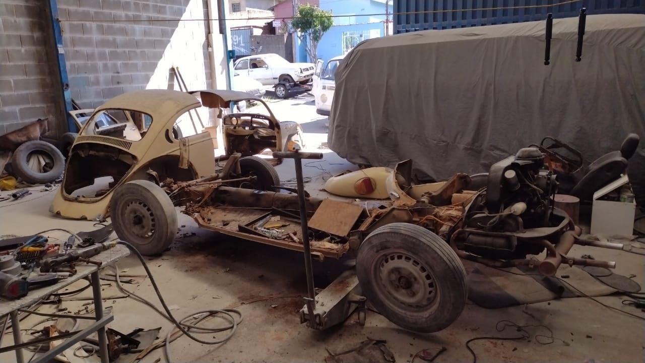 VW Fusca Volkswagen FuscaRok picape cabine dupla quatro portas - Arquivo pessoal