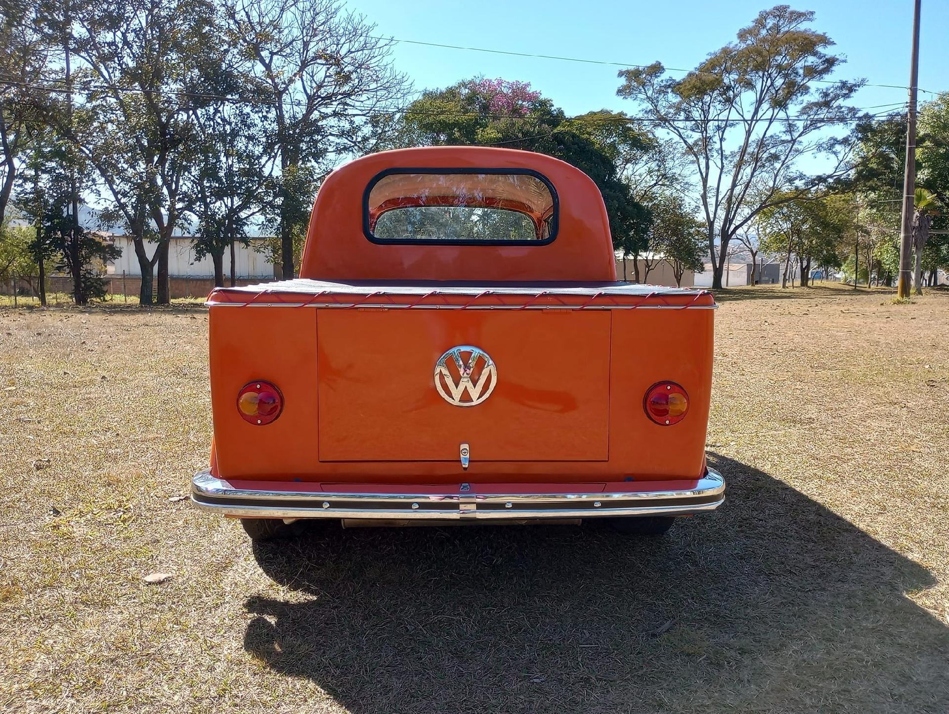 VW Fusca Volkswagen FuscaRok picape cabine dupla quatro portas - Arquivo pessoal