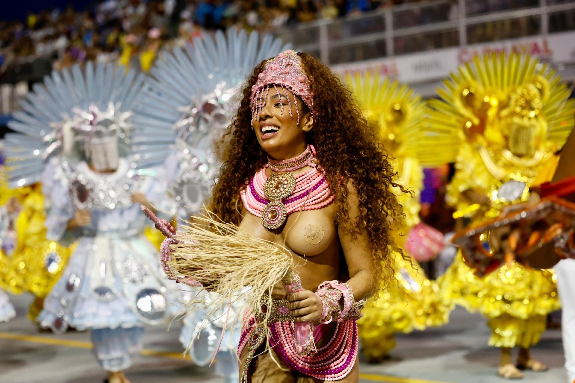 Tom Maior faz culto às mães pretas ancestrais em desfile - Mariana Pekin/UOL