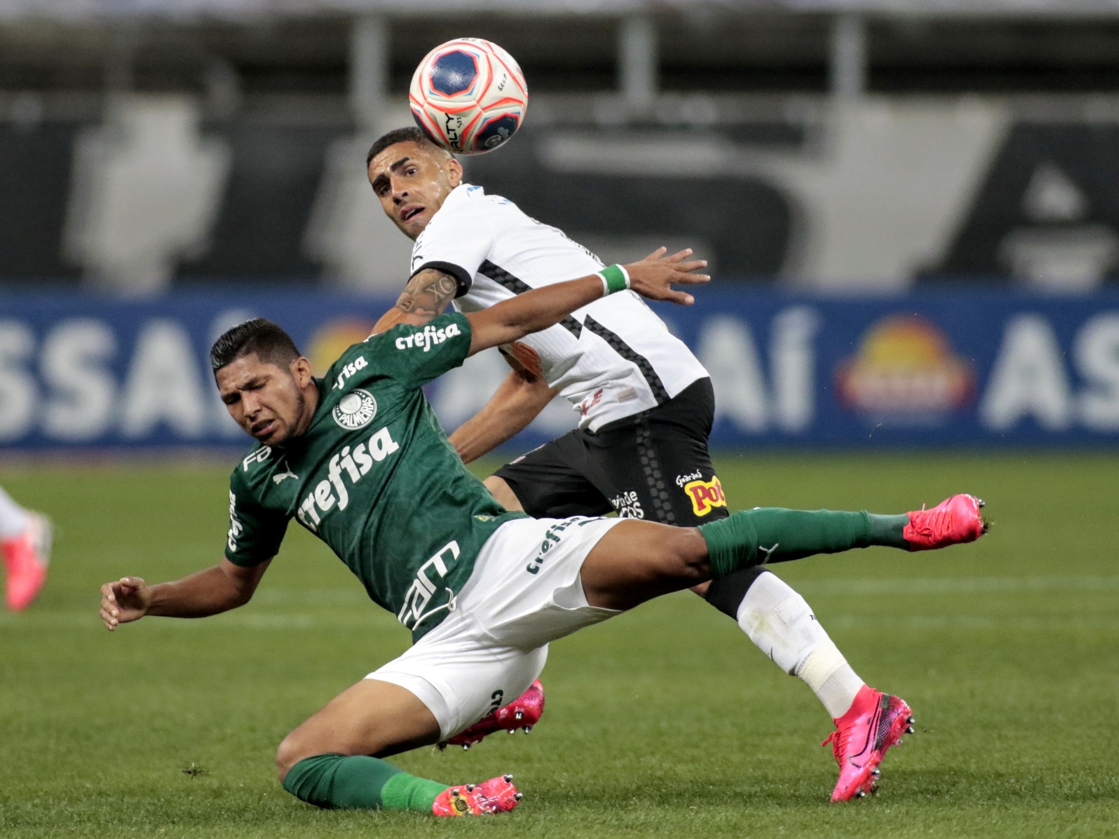 BatePronto ⚽ Luxemburgo retrancou o Corinthians contra o Palmeiras? F