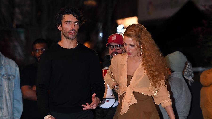 Justin Baldoni e Blake Lively nas gravações de 'É Assim que Acaba'