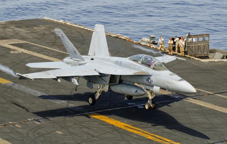 Jatos podem ser vistos a bordo do USS Harry S. Truman Jatos podem ser vistos a bordo do USS Harry S. Truman