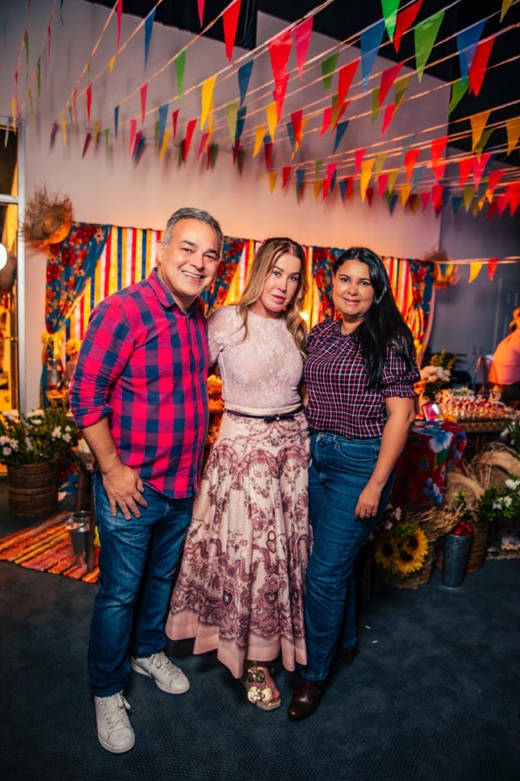 Vitor Júnior, Zilu e Simone Watson