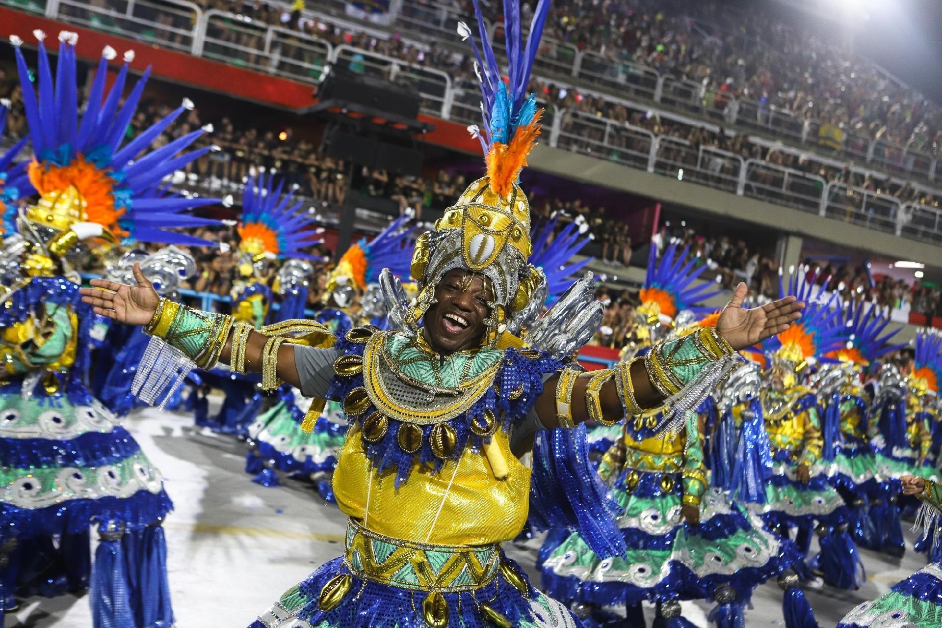 A Unidos da Tijuca foi a quarta escola a desfilar - Zô Guimarães/ UOL