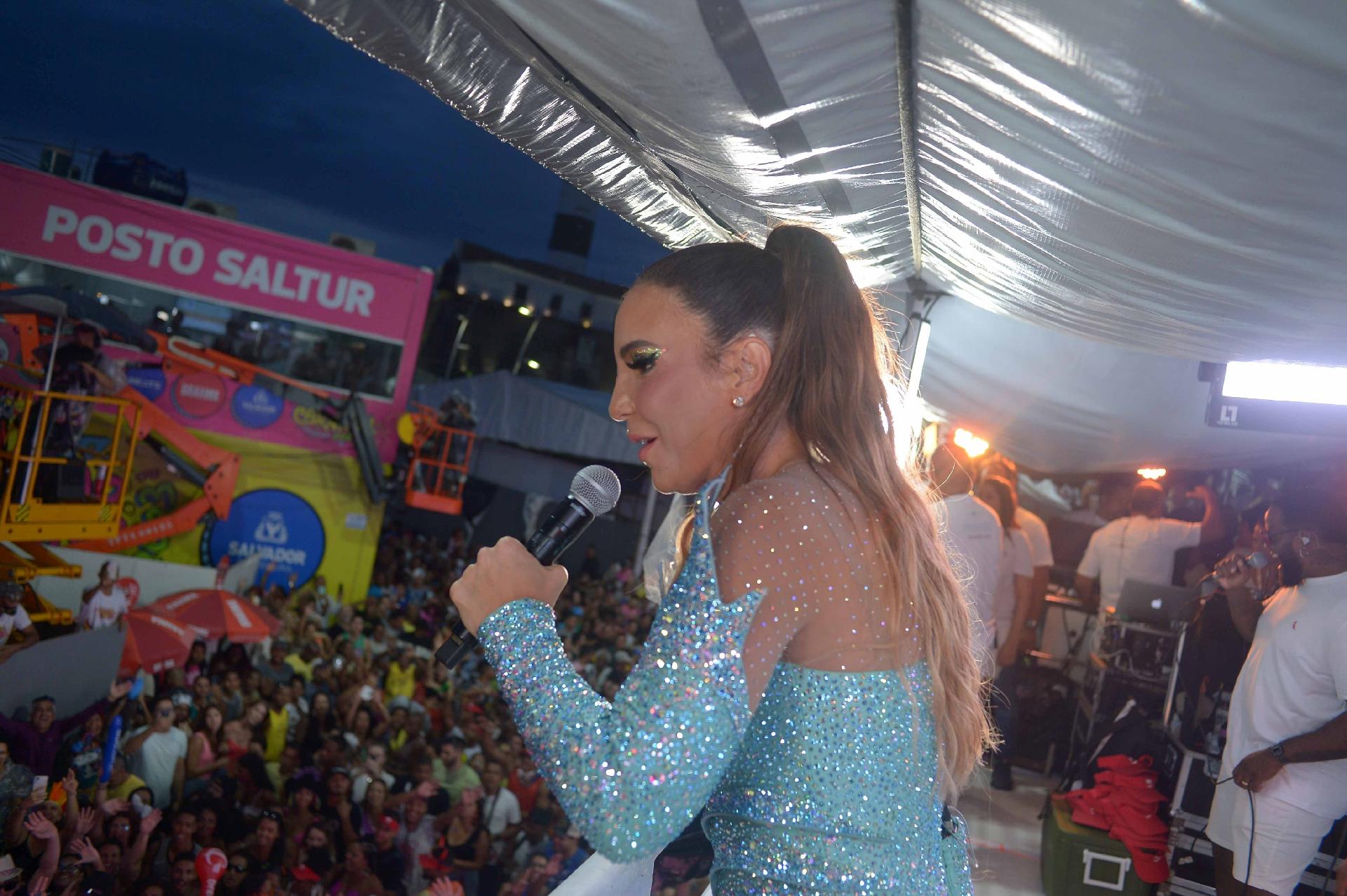 Ivete Sangalo puxa o bloco Coruja, neste quinto dia de Carnaval em Salvador - André Müzell/ AgNews