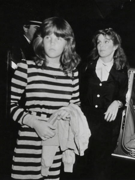Priscilla Presley e Lisa Marie Presley em 1981