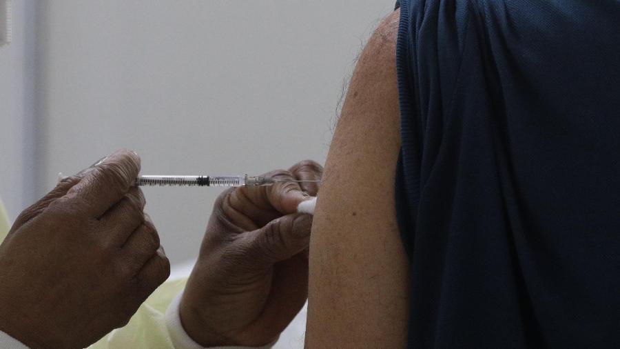 Quase 110 milhões de brasileiros já completaram a vacinação contra a covid-19 - RENATO S. CERQUEIRA/FUTURA PRESS/ESTADÃO CONTEÚDO