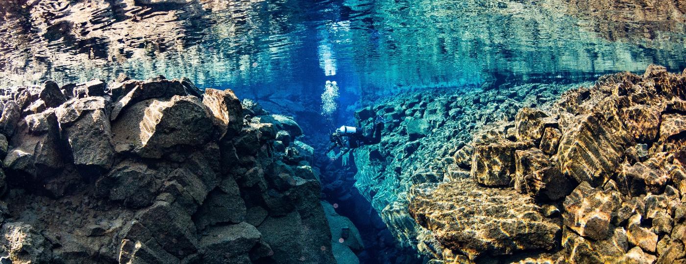 Mergulho entre placas tectônicas é mais uma tração natural para conhecer na Islândia - DIVE IS_@AndersNyberg